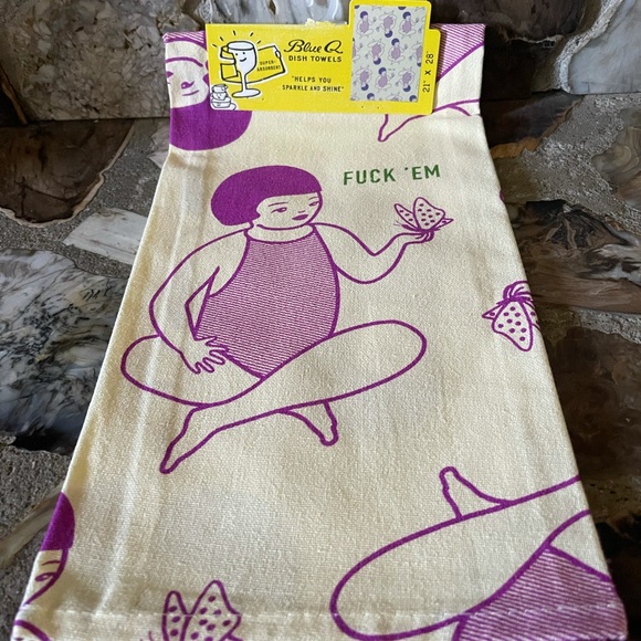 🔥1 day sale🔥 3/$25 on all BLUE Q dish towels - Picture 2 of 3